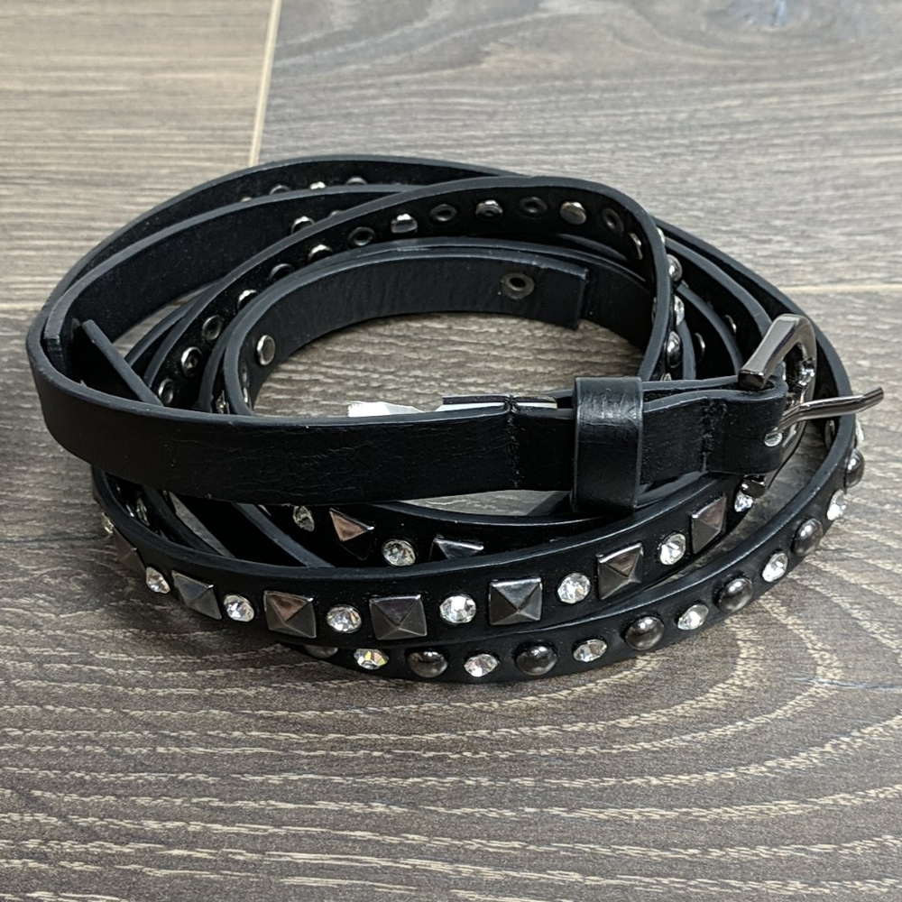 Black embellished belt size L